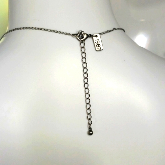 Antique Aero 1987 Delicate Arrow Metal & Crystal Necklace - Picture 3 of 9